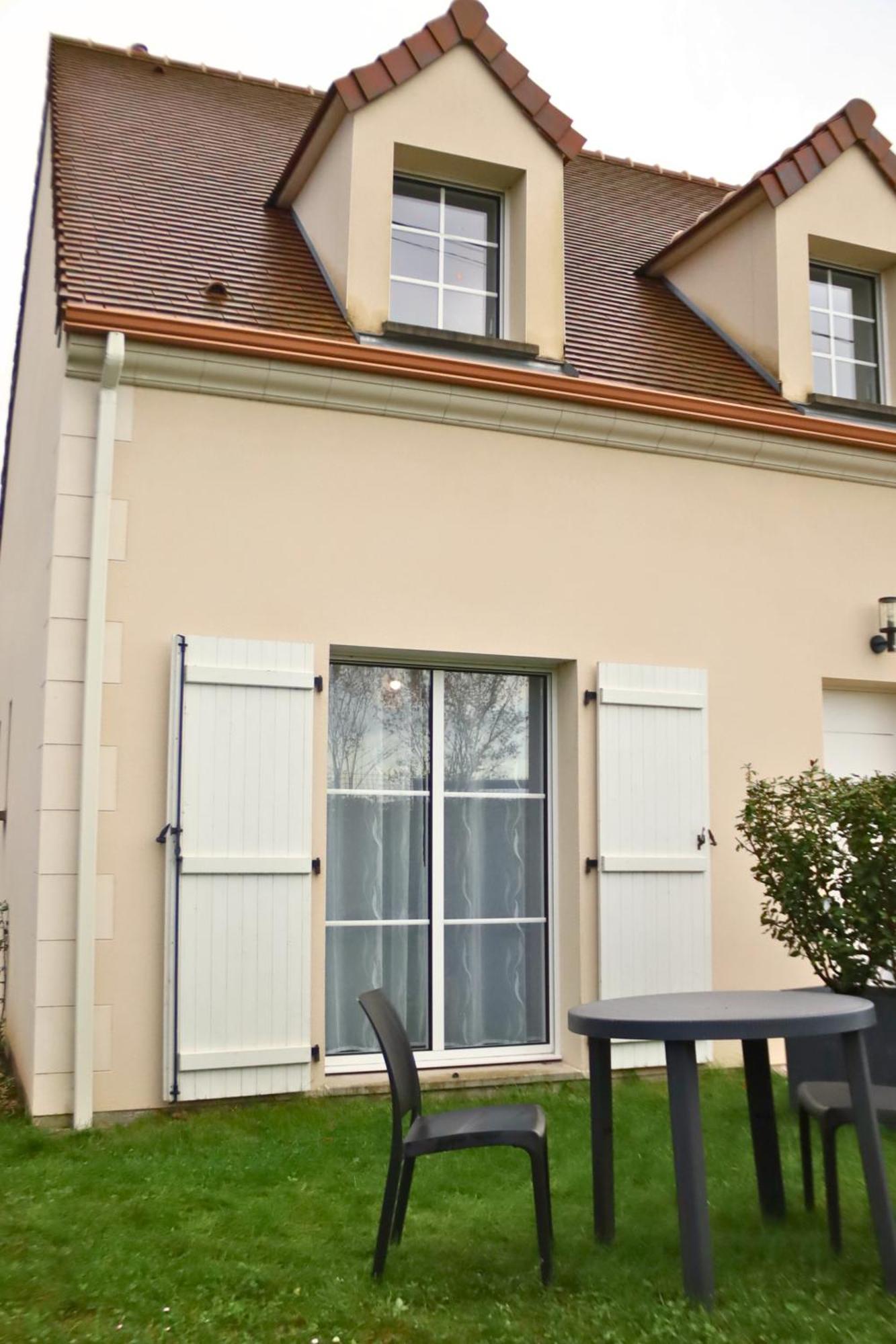 Chambre D'Hote Chancelier Guerin Mont-l'Eveque Exterior foto
